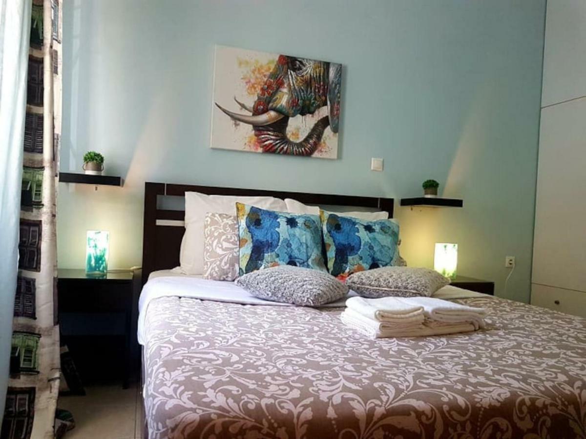 Cozy Apartment Near Monastiraki Aten Exteriör bild